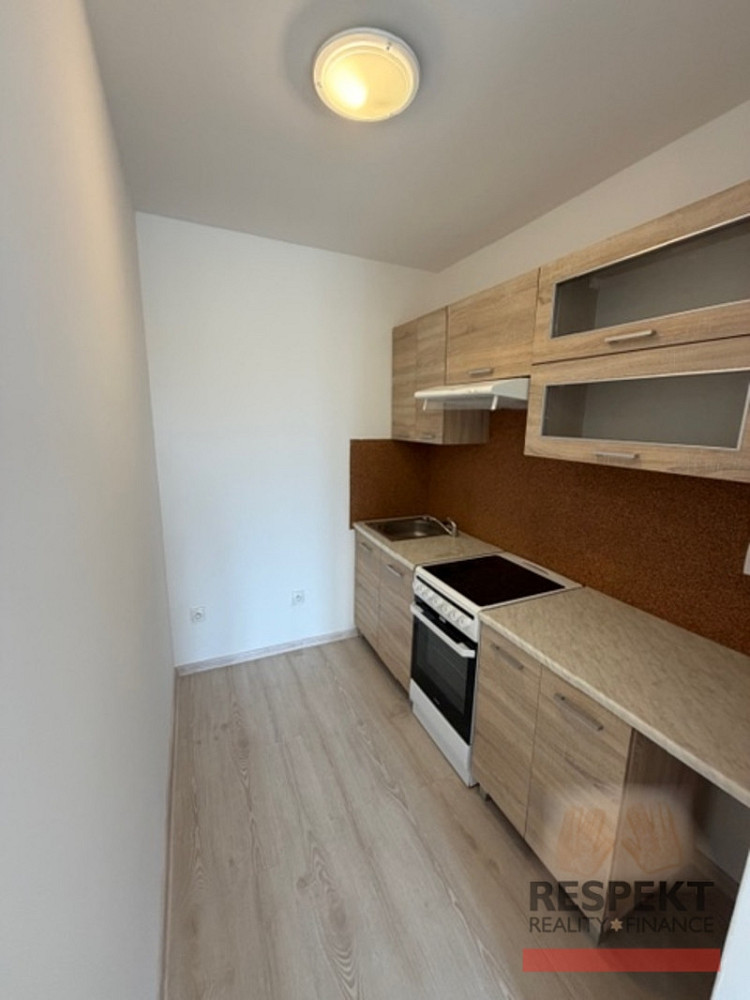 Pronájem bytu 1+kk 33 m²