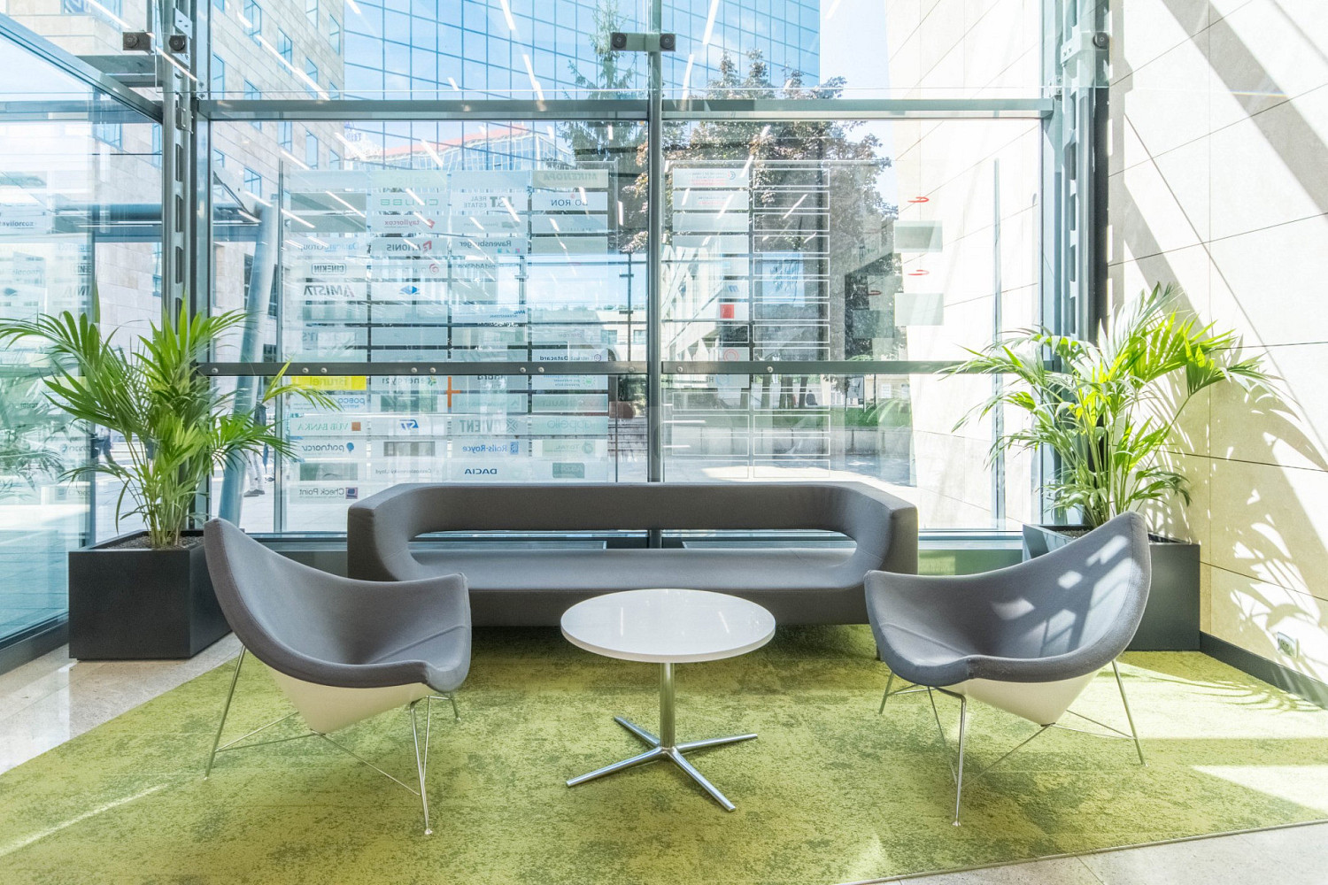Pronájem kanceláře 329 m² – fotografie 5