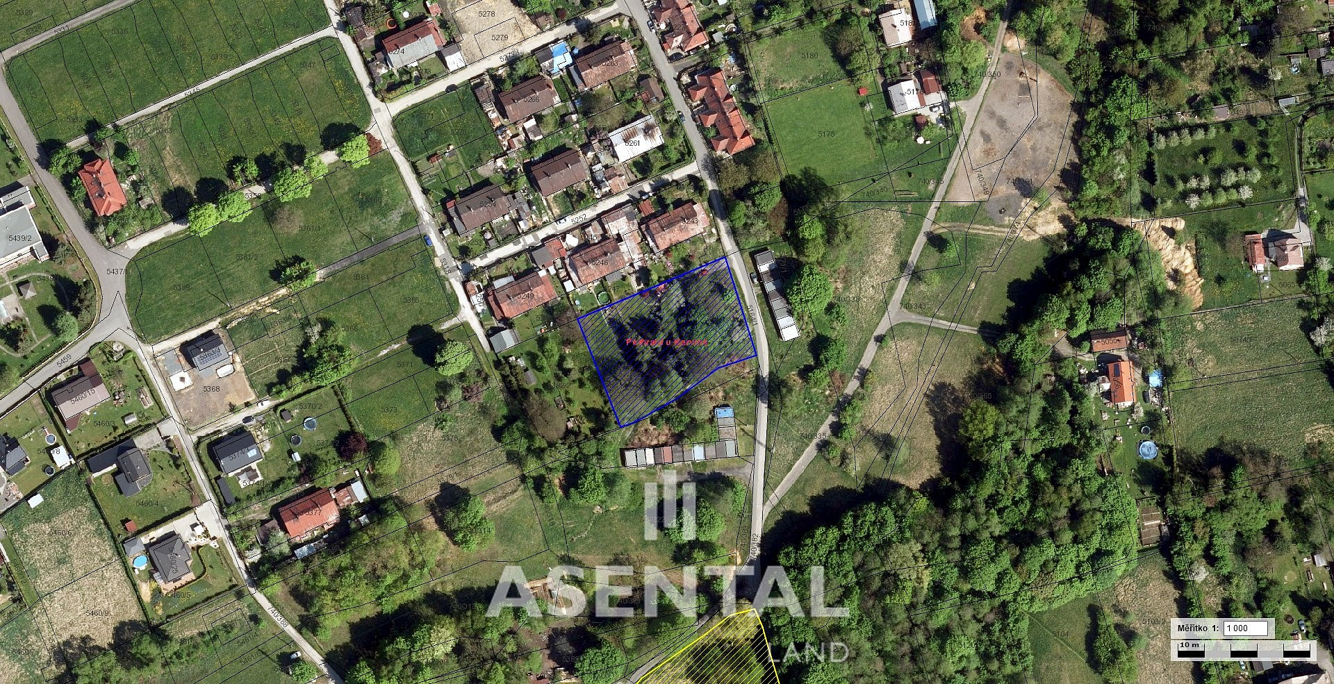 Prodej stavebního pozemku 2 458 m²