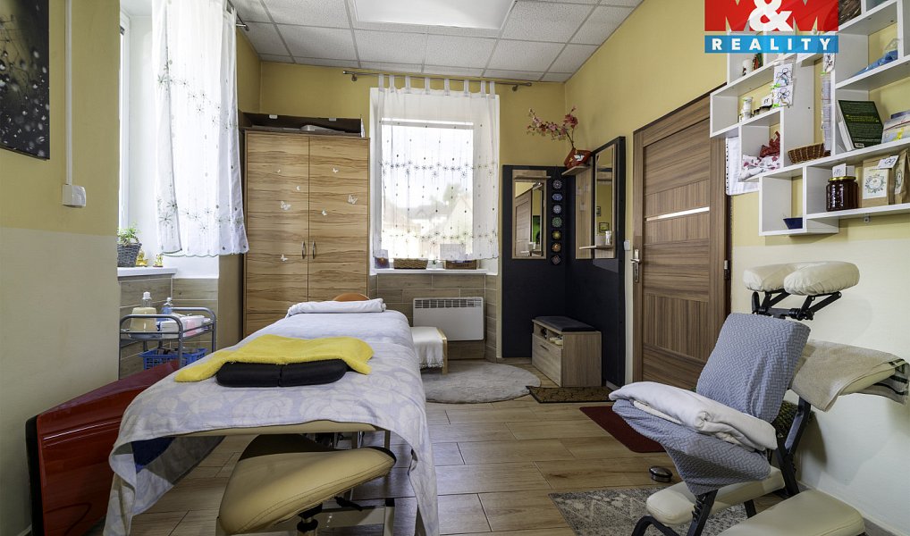 Prodej domu 380 m² s pozemkem 254 m², Hlinsko – náhled fotky 3
