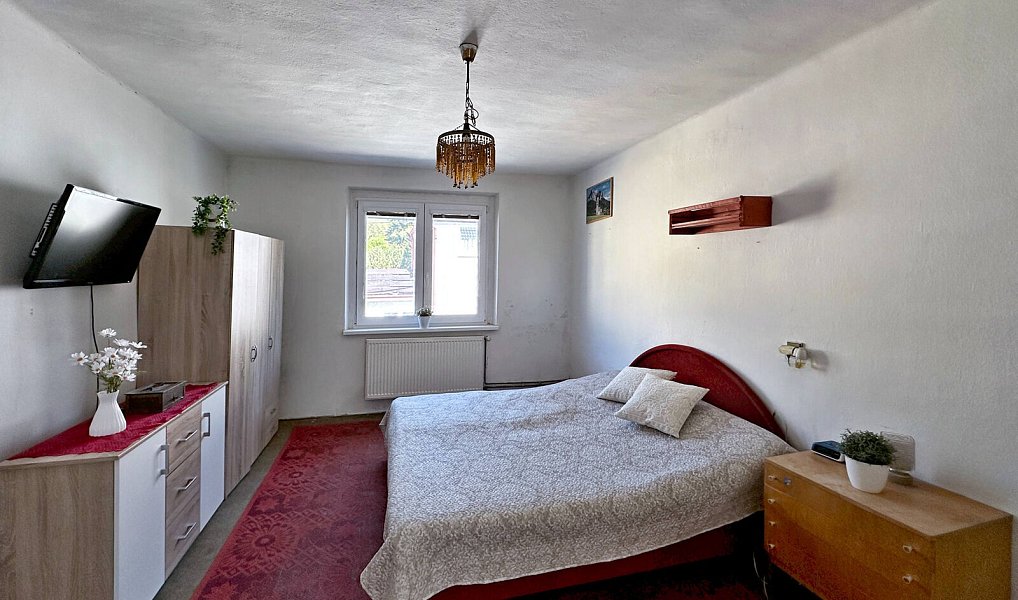 Prodej domu 150 m² s pozemkem 377 m², Sušice – náhled fotky 10