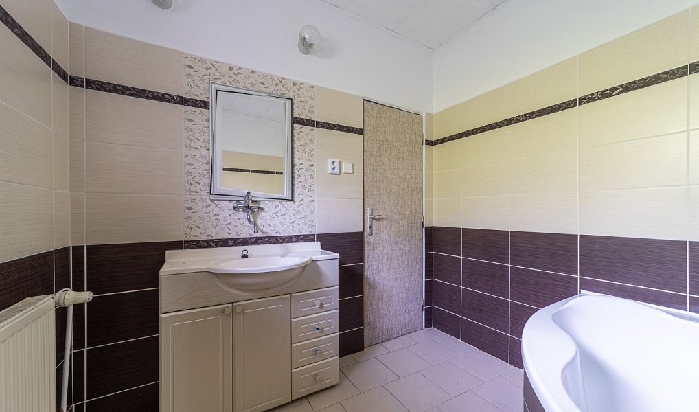 Prodej domu 170 m² s pozemkem 135 m², Bohdíkov – náhled fotky 10