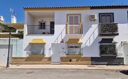 Prodej domu 101 m² s pozemkem 120 m²