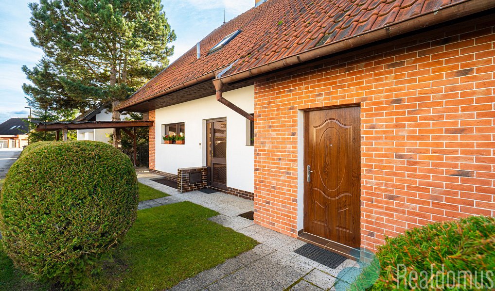 Prodej domu 235 m² s pozemkem 724 m², Litvínovice – náhled fotky 24