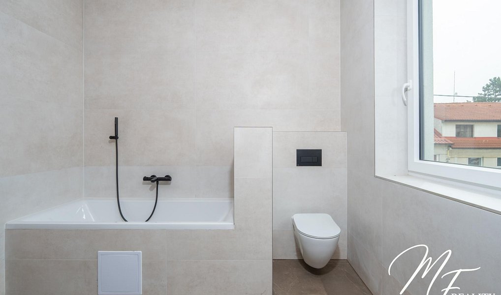 Prodej domu 106 m² s pozemkem 278 m², Chrást – náhled fotky 25