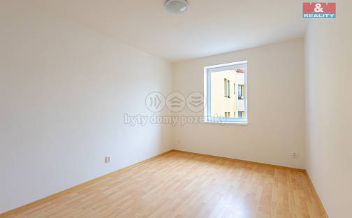 Pronájem bytu 2+kk 55 m², Mařákova, Nový Bor, okres Česká Lípa