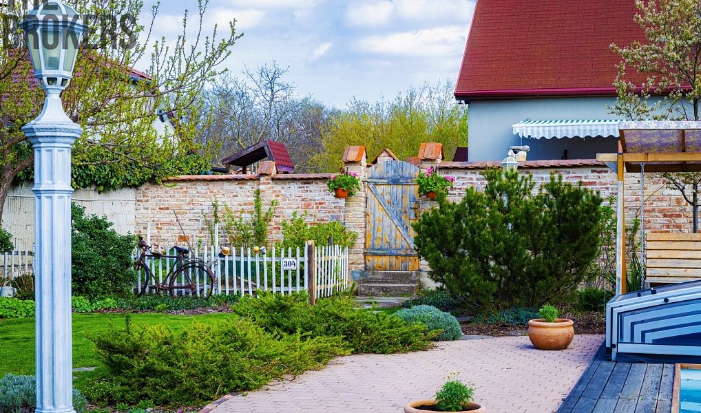 Prodej domu 142 m² s pozemkem 623 m², Březí – náhled fotky 2