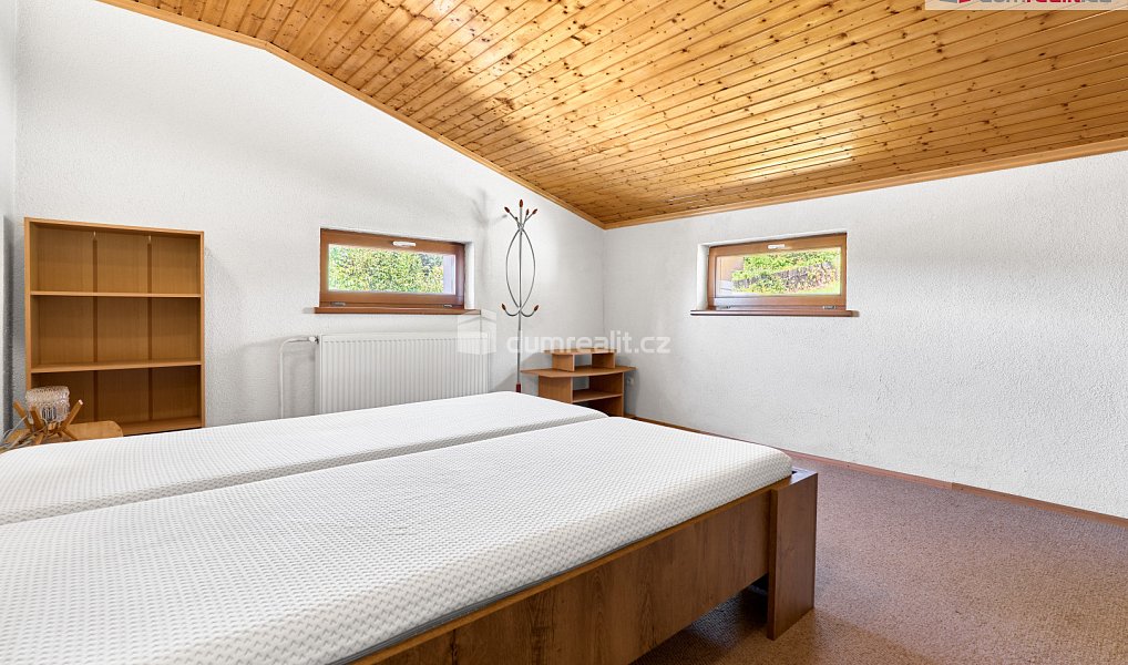 Prodej domu 230 m² s pozemkem 5 967 m², Nejdek – náhled fotky 8