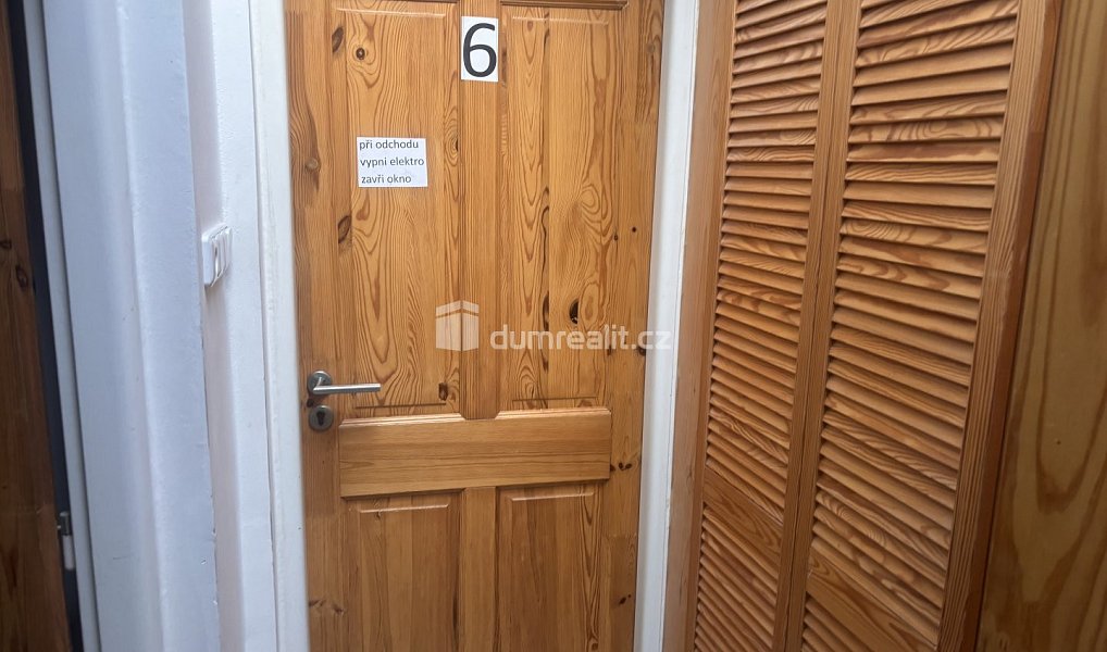 Pronájem bytu 5+kk 12 m², Praha – náhled fotky 4