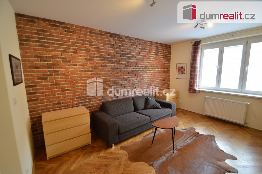 Pronájem bytu 2+1 65 m² — photo 3