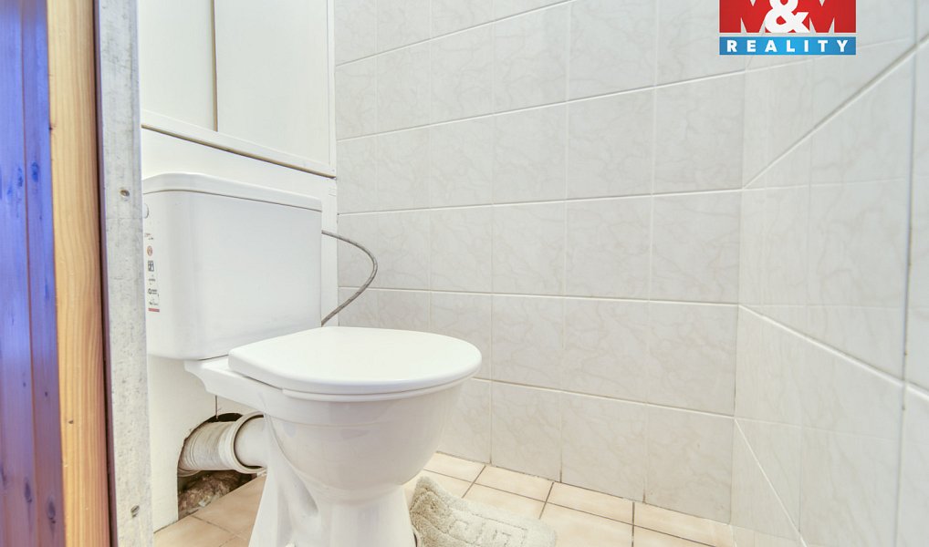 Prodej bytu 2+1 63 m², Bor – náhled fotky 12
