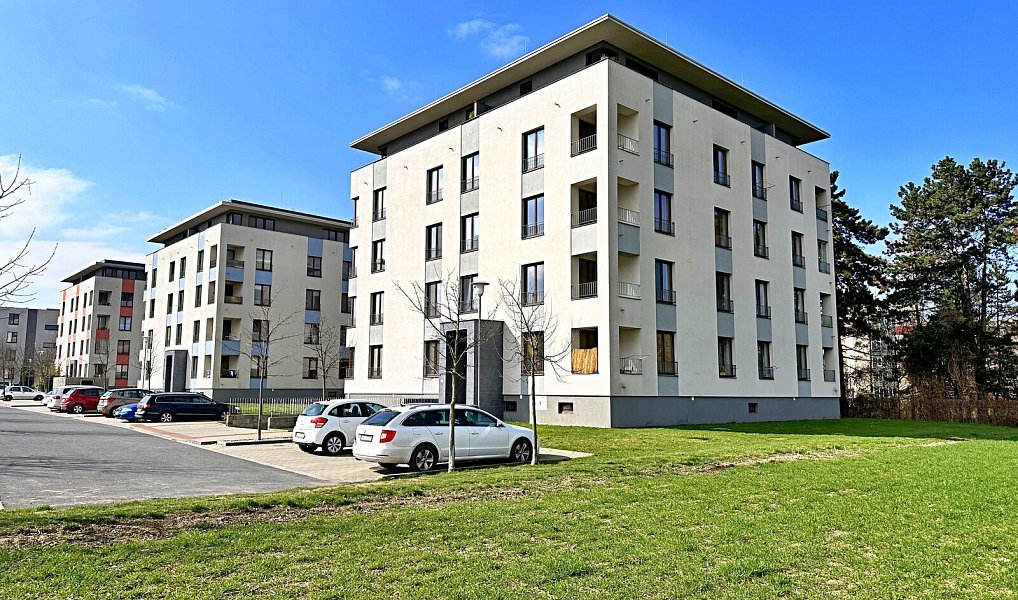 Prodej bytu 3+kk 85 m², Chrudim – náhled fotky 12