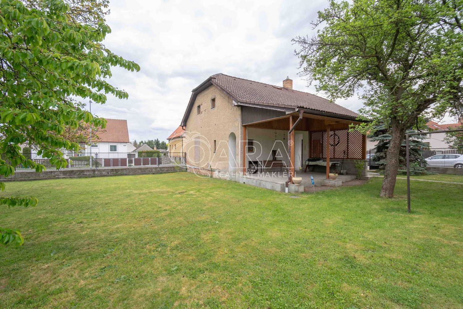 Prodej domu 120 m² s pozemkem 869 m²
