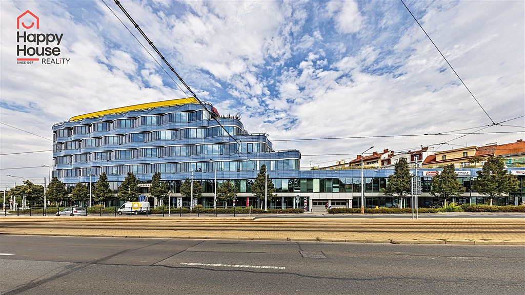 Pronájem kanceláře 773 m² — photo 4