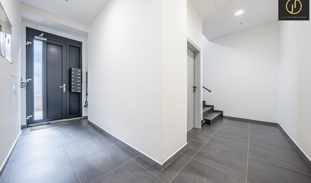 Prodej obchodních prostor 402 m², Kladno – náhled fotky 4