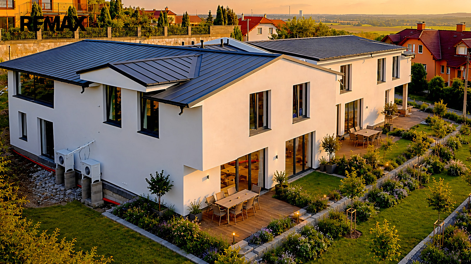 4+1 House in Kly, Kly