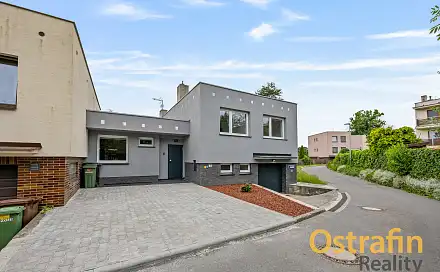 Prodej domu 260 m² s pozemkem 150 m², Urbaníkova, Ostrava - Svinov