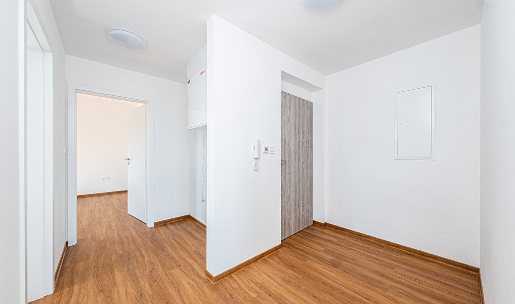 Prodej bytu 2+kk 56 m², Lázně Bohdaneč – náhled fotky 13