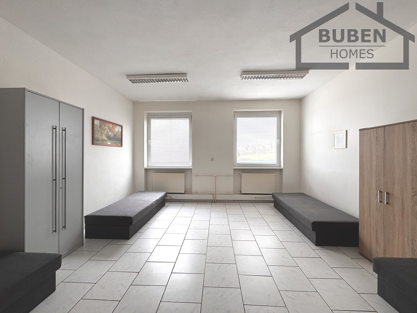 Pronájem kanceláře 380 m² – fotografie 5