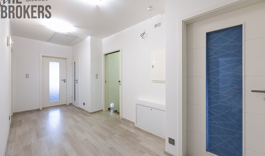 Prodej bytu 4+kk 97 m², Praha – náhled fotky 8