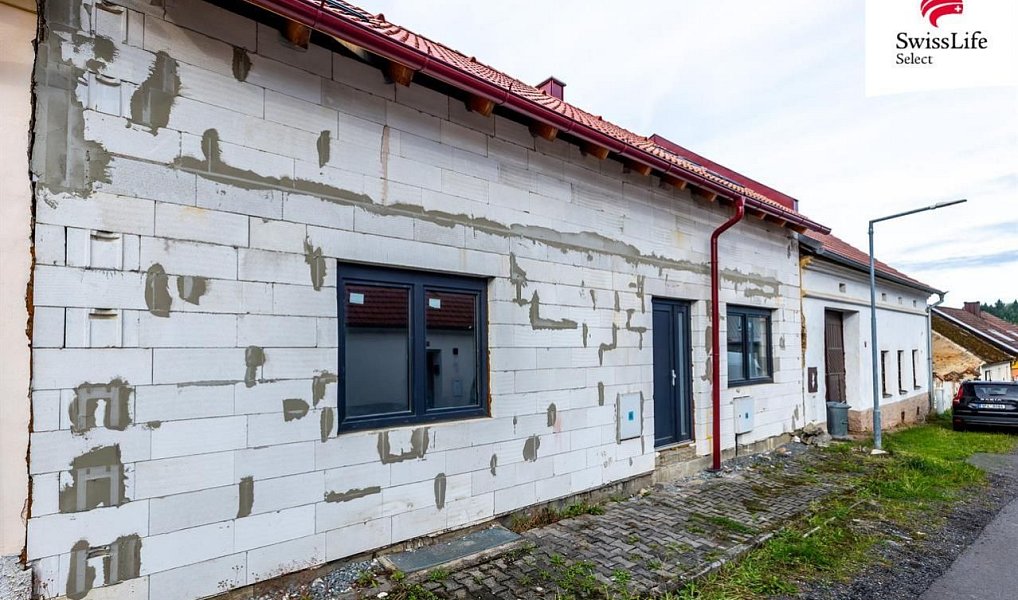 Prodej domu 186 m² s pozemkem 306 m², Koloveč – náhled fotky 3