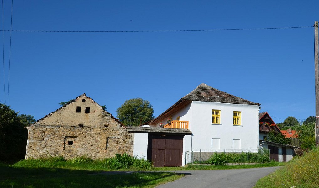 Prodej domu 104 m² s pozemkem 518 m², Kamberk – náhled fotky 23