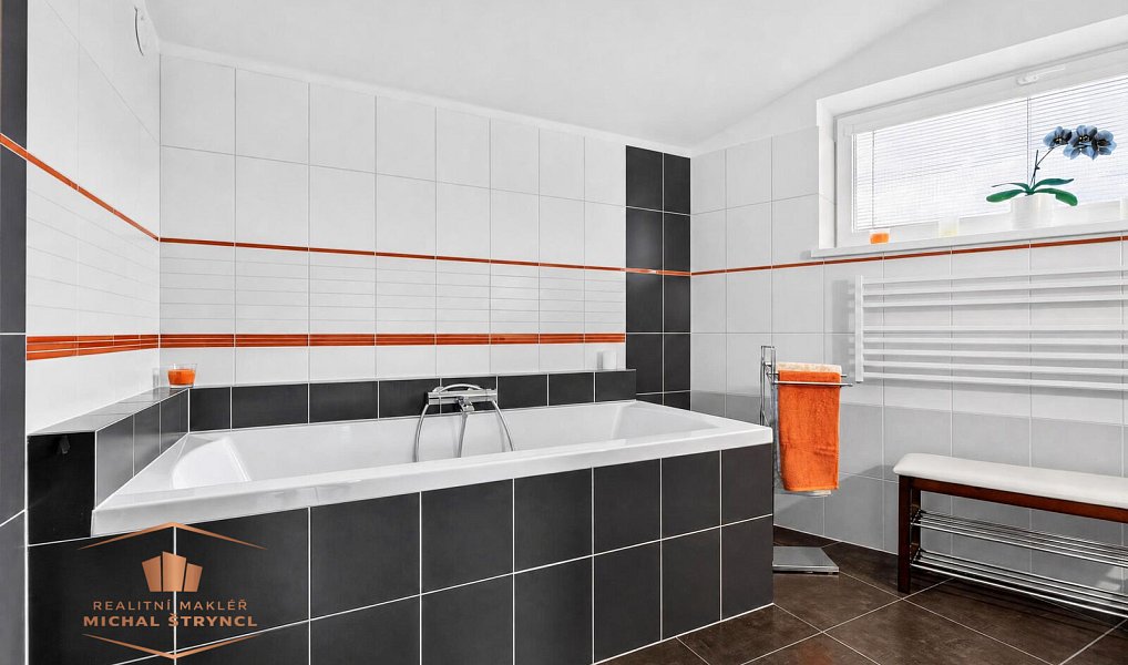 Prodej domu 170 m² s pozemkem 1 001 m², Žďár nad Sázavou – náhled fotky 20