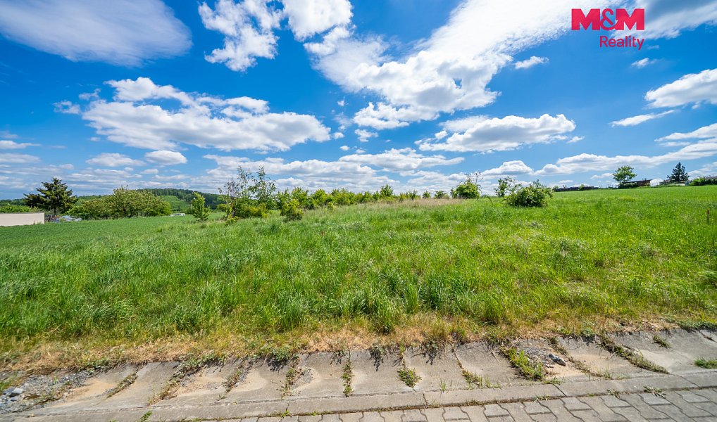 Prodej stavebního pozemku 1 172 m², Omice – náhled fotky 3