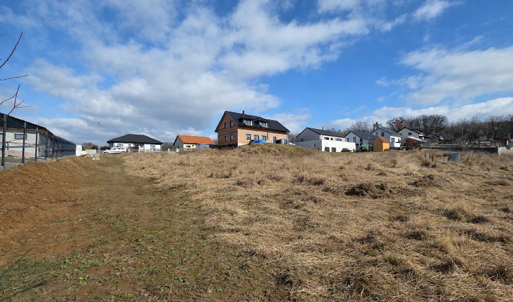 Prodej stavebního pozemku 1 177 m², Tršice – náhled fotky 11