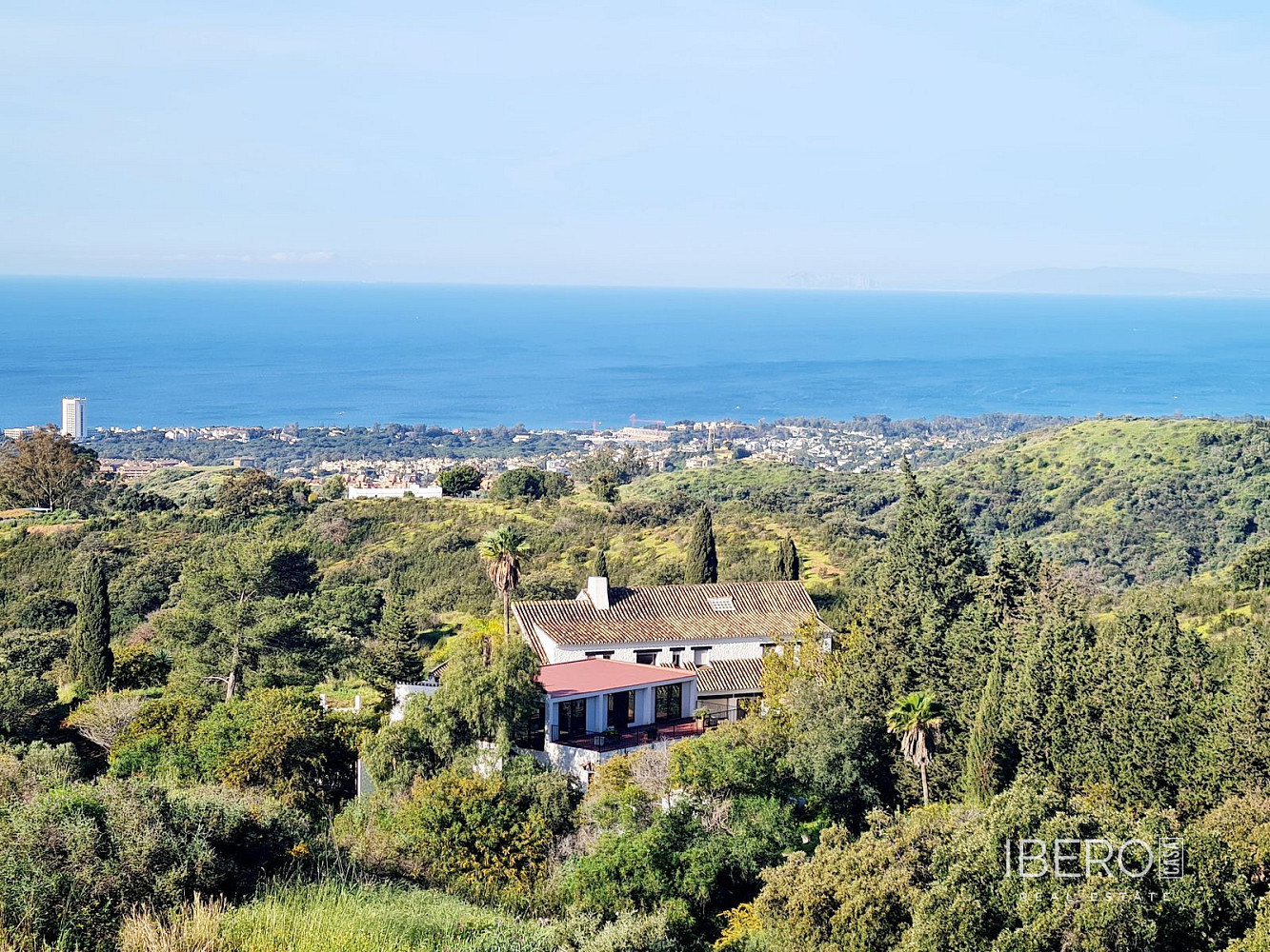 Prodej domu 790 m² s pozemkem 110 000 m²