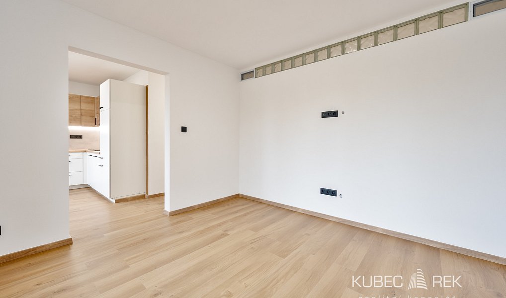 Prodej bytu 3+1 64 m², Pelhřimov – náhled fotky 4