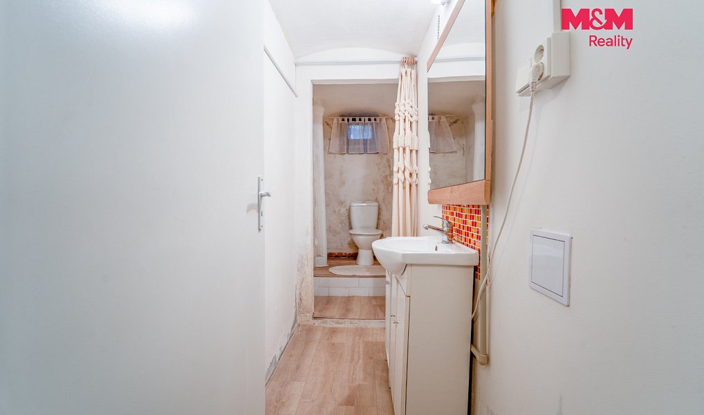 Pronájem obchodních prostor 109 m², Plzeň – náhled fotky 10