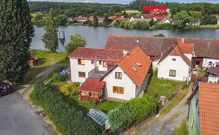 Prodej domu 205 m² s pozemkem 708 m², Lnáře, okres Strakonice