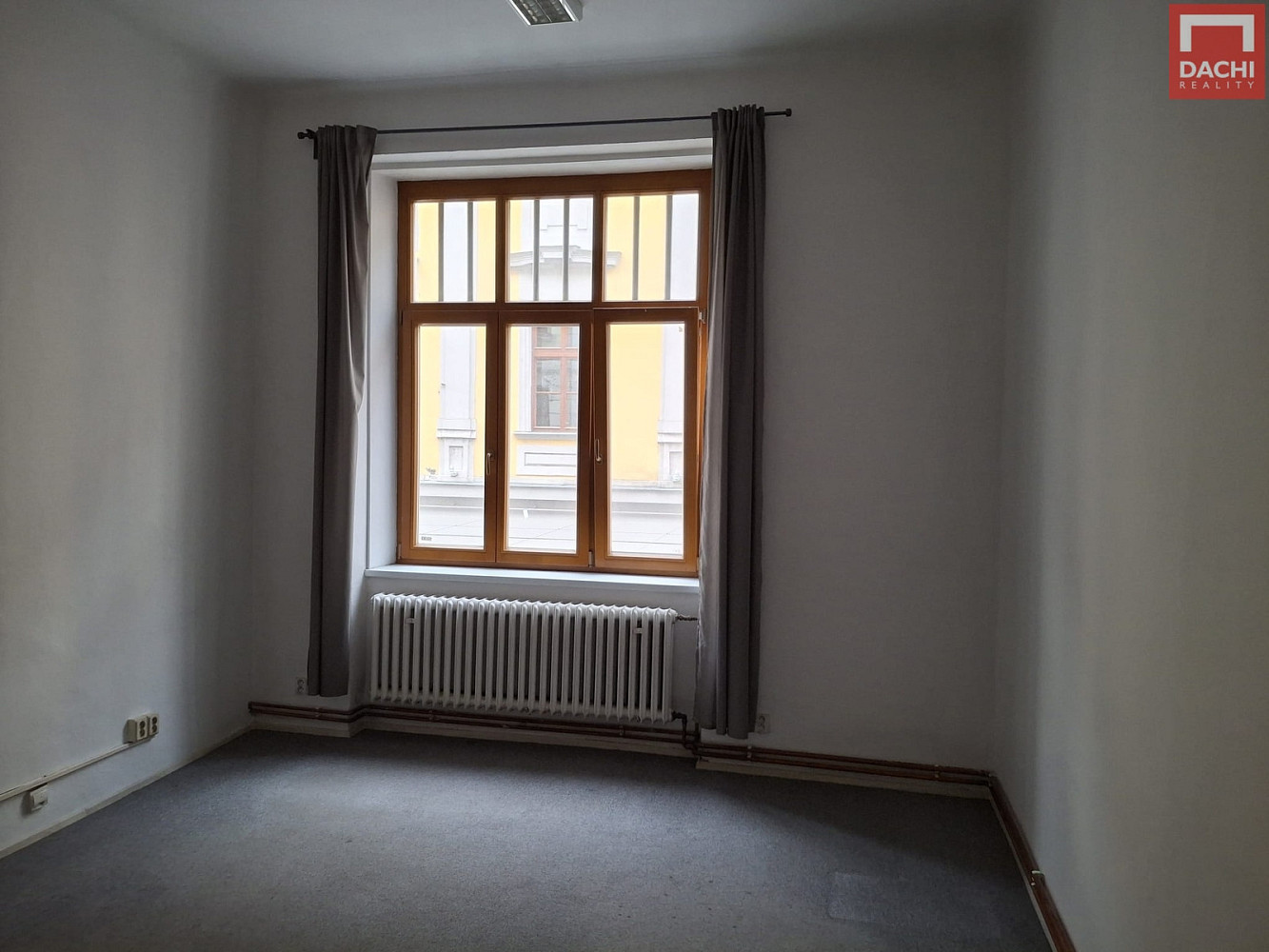 Pronájem kanceláře 80 m² – fotografie 5