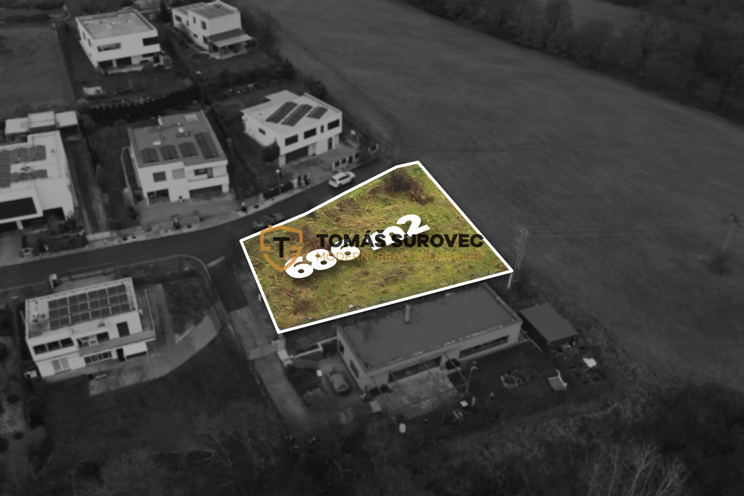 Prodej stavebního pozemku 686 m² – fotografie 2