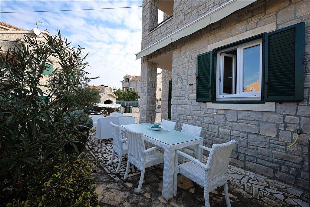 Prodej domu 129 m² s pozemkem 1 m² — photo 2