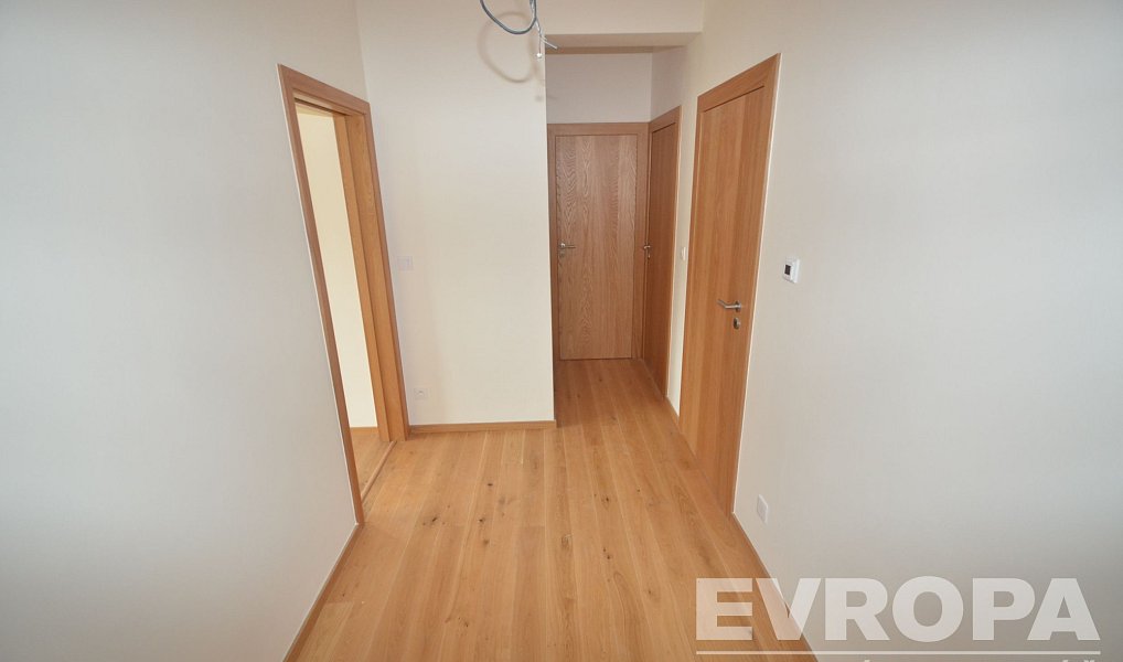 Prodej bytu 3+kk 70 m², Křečovice – náhled fotky 5