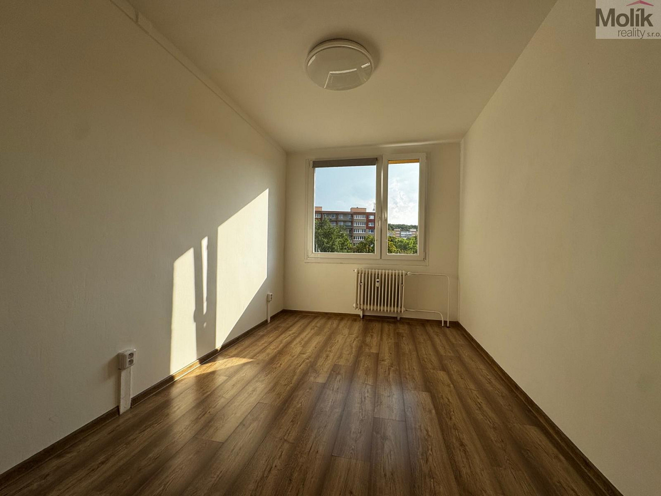 Pronájem bytu 2+kk 40 m² – fotografie 4
