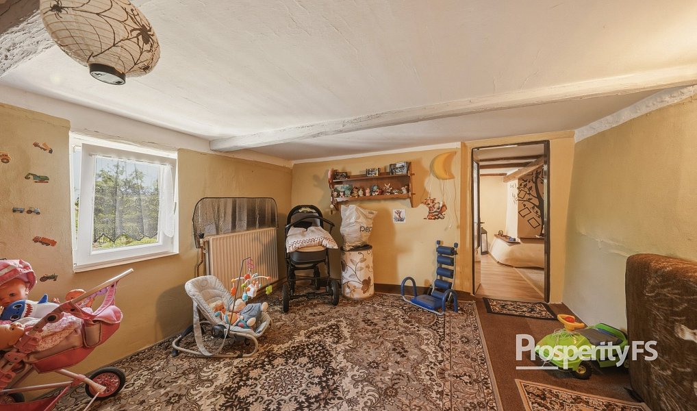 Prodej domu 318 m² s pozemkem 1 081 m², Liběšice – náhled fotky 31