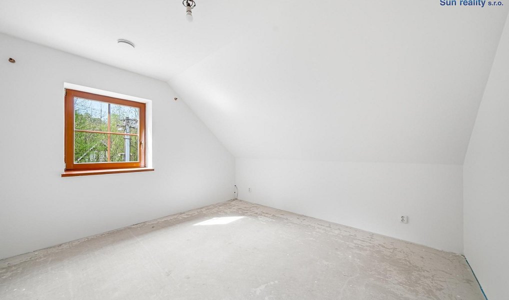 Prodej domu 180 m² s pozemkem 2 195 m², Zubří – náhled fotky 17