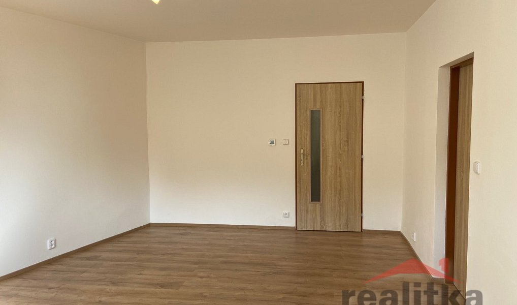 Pronájem bytu 2+1 60 m², Opava – náhled fotky 4