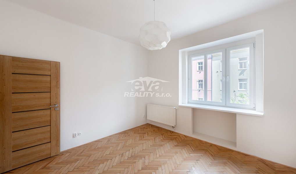 Prodej bytu 2+kk 57 m², Praha – náhled fotky 3