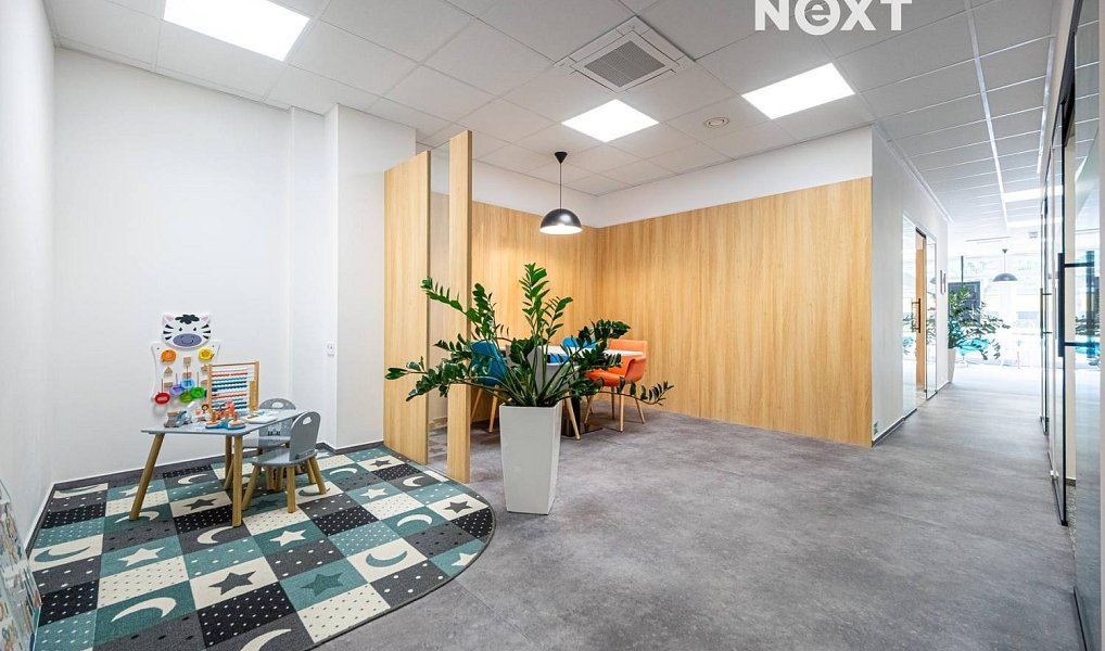Prodej obchodních prostor 200 m², Pardubice – náhled fotky 21