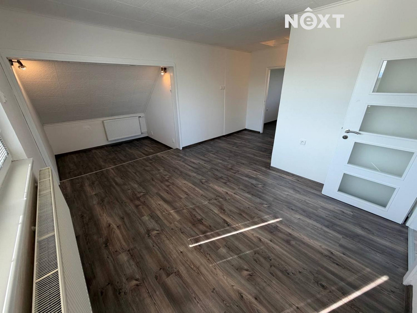 Pronájem bytu 5+kk 180 m² — photo 3