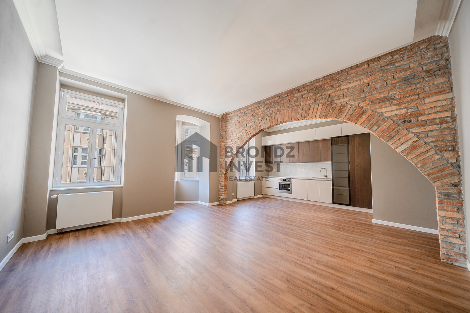 Pronájem bytu 3+kk 100 m²