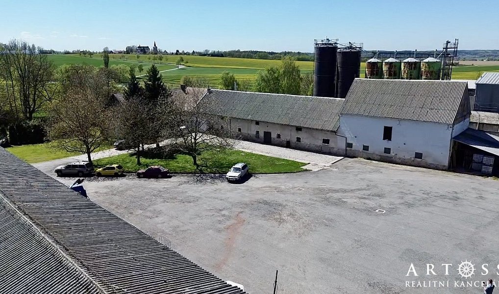 Prodej zemědělského objektu 1 528 m², Mostek – náhled fotky 7