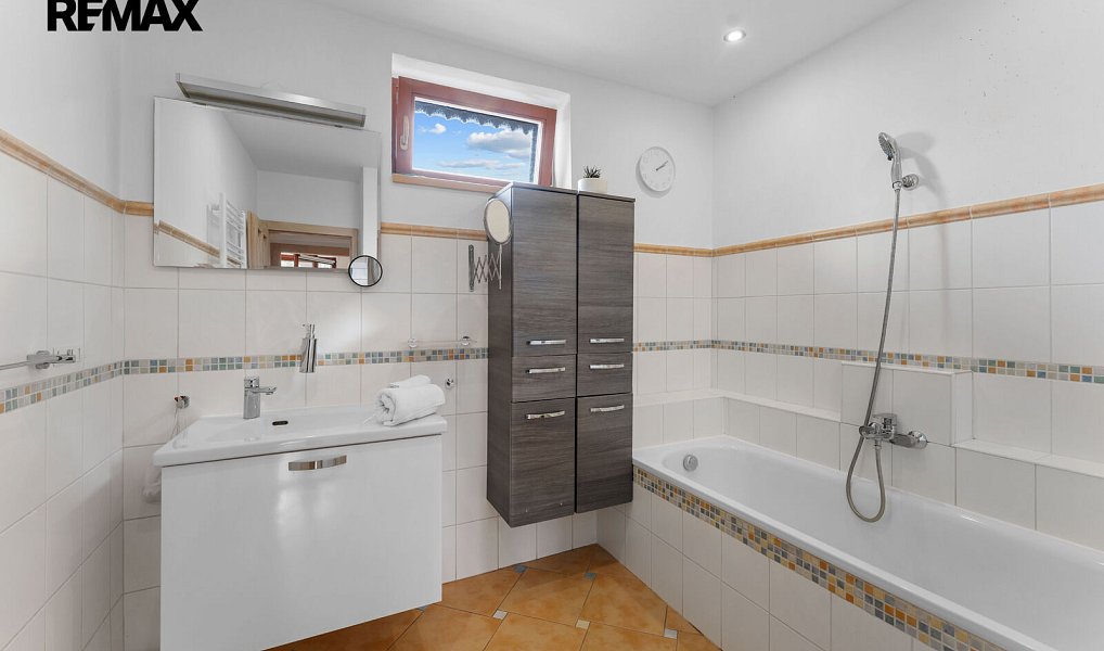 Prodej domu 177 m² s pozemkem 541 m², Mělník – náhled fotky 28
