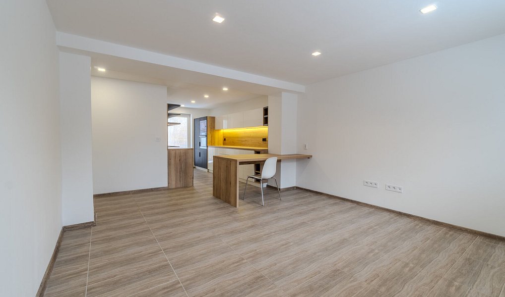 Prodej bytu 3+kk 83 m², Fulnek – náhled fotky 7