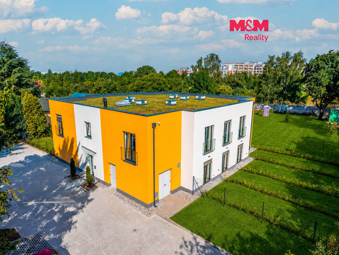 Pronájem bytu 1+kk 22 m² – fotografie 3