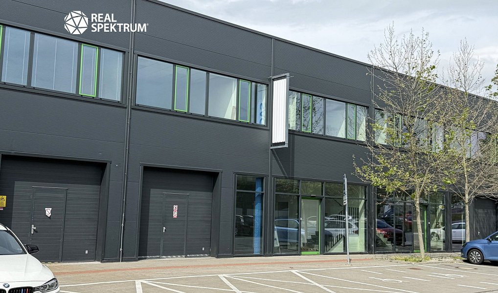 Prodej skladovacích prostor 462 m², Znojmo – náhled fotky 2